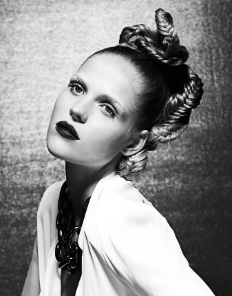 beauty-1-B&W-14-1000px