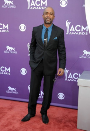 Darius Rucker ACM 2013 red carpet