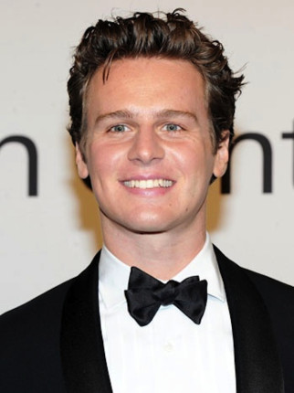 jonathan_groff