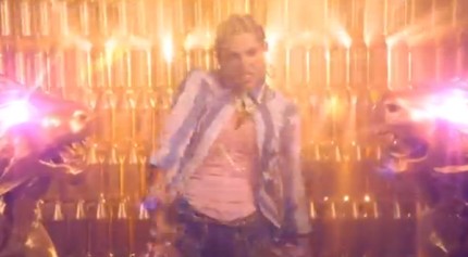 Ke$ha, Crazy Kids ft. will.i.am