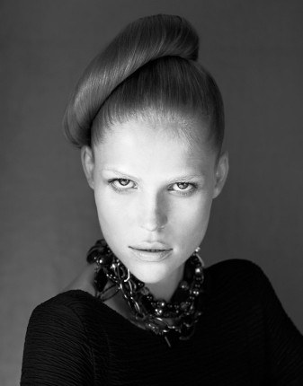 beauty-1-B&W-8-1000px