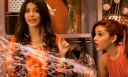 Kinect XBOX Commercial “Girls Room”