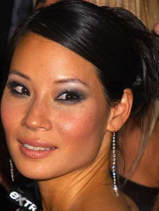 25SBredc-Lucy-Liu-Biography-4