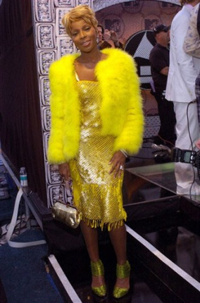 24SBredc-Grammy Mary J (1)